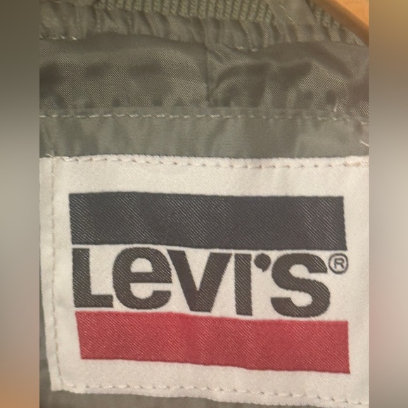 NWT Levi's Diamond-Quilt Bomber Jacket - Sage Green - Picture 5 of 7